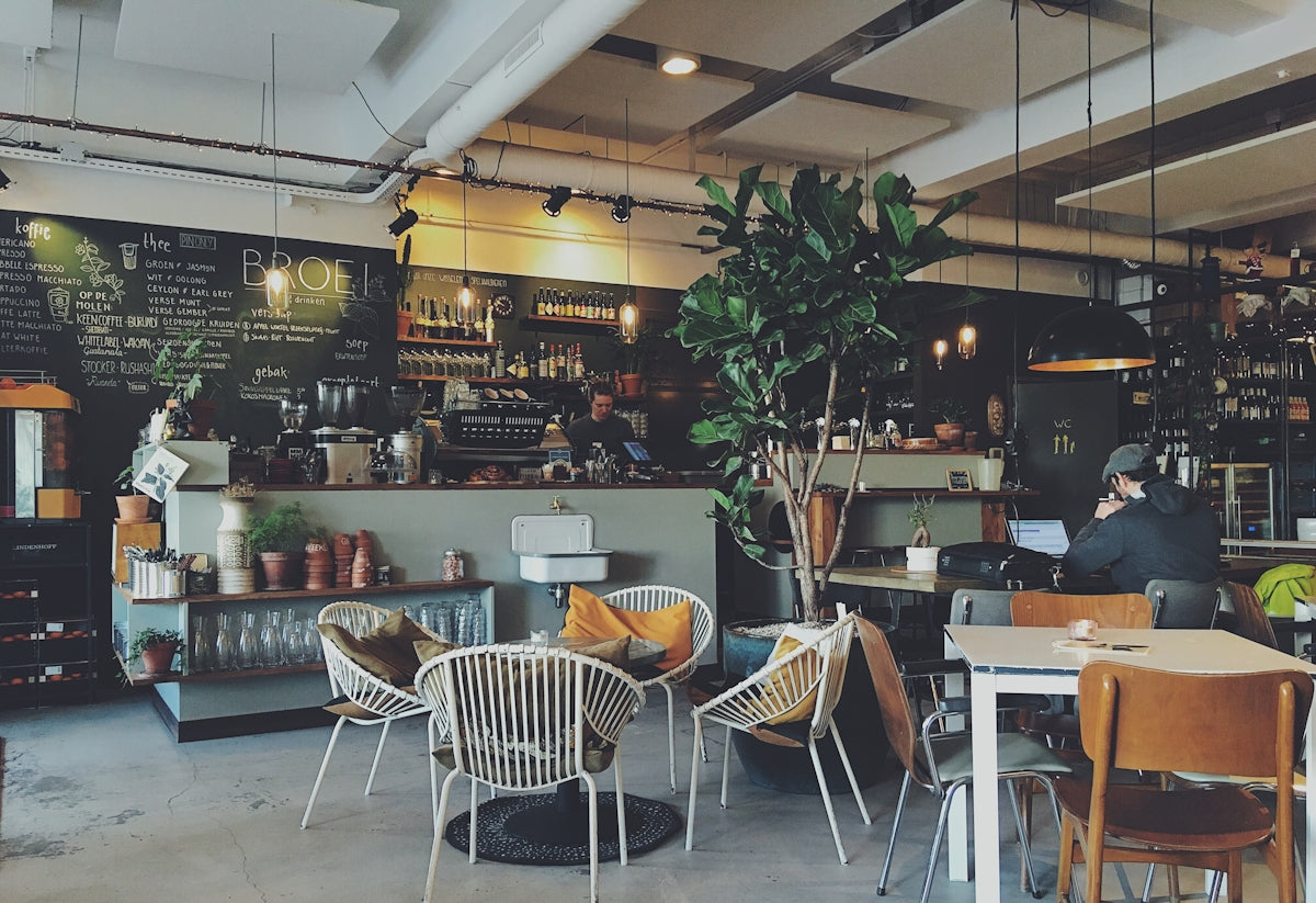 Understanding the Role of Coffee Suppliers in UAE