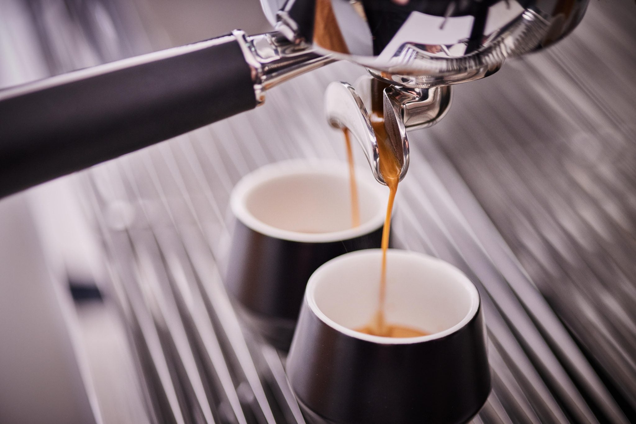 Victoria Arduino Black Eagle Maverick: Espresso extraction detail