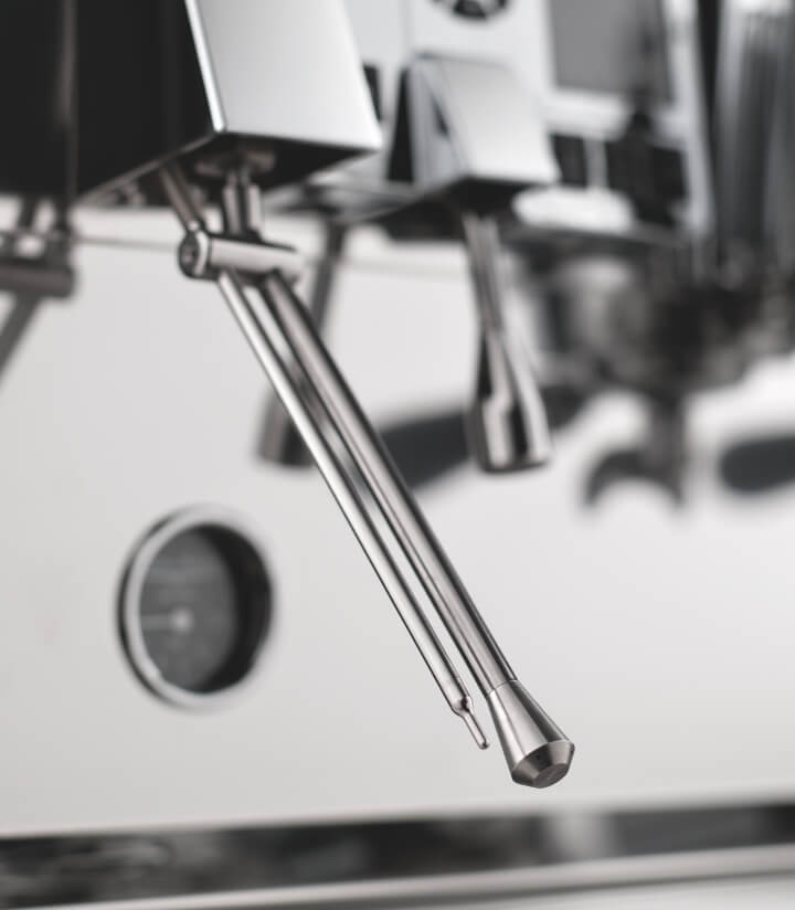 Victoria Arduino White Eagle: Steam wand detail