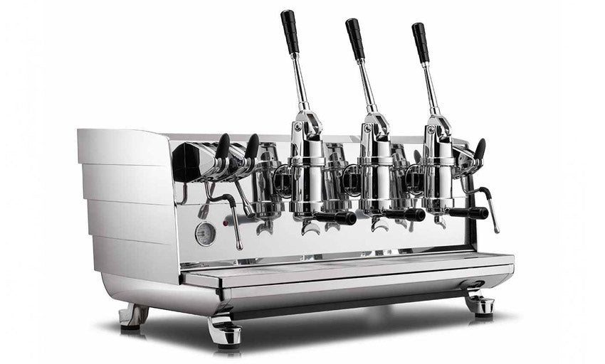 Victoria Arduino White Eagle Leva: Front angled view · Stainless Steel / Steelux · 3 group